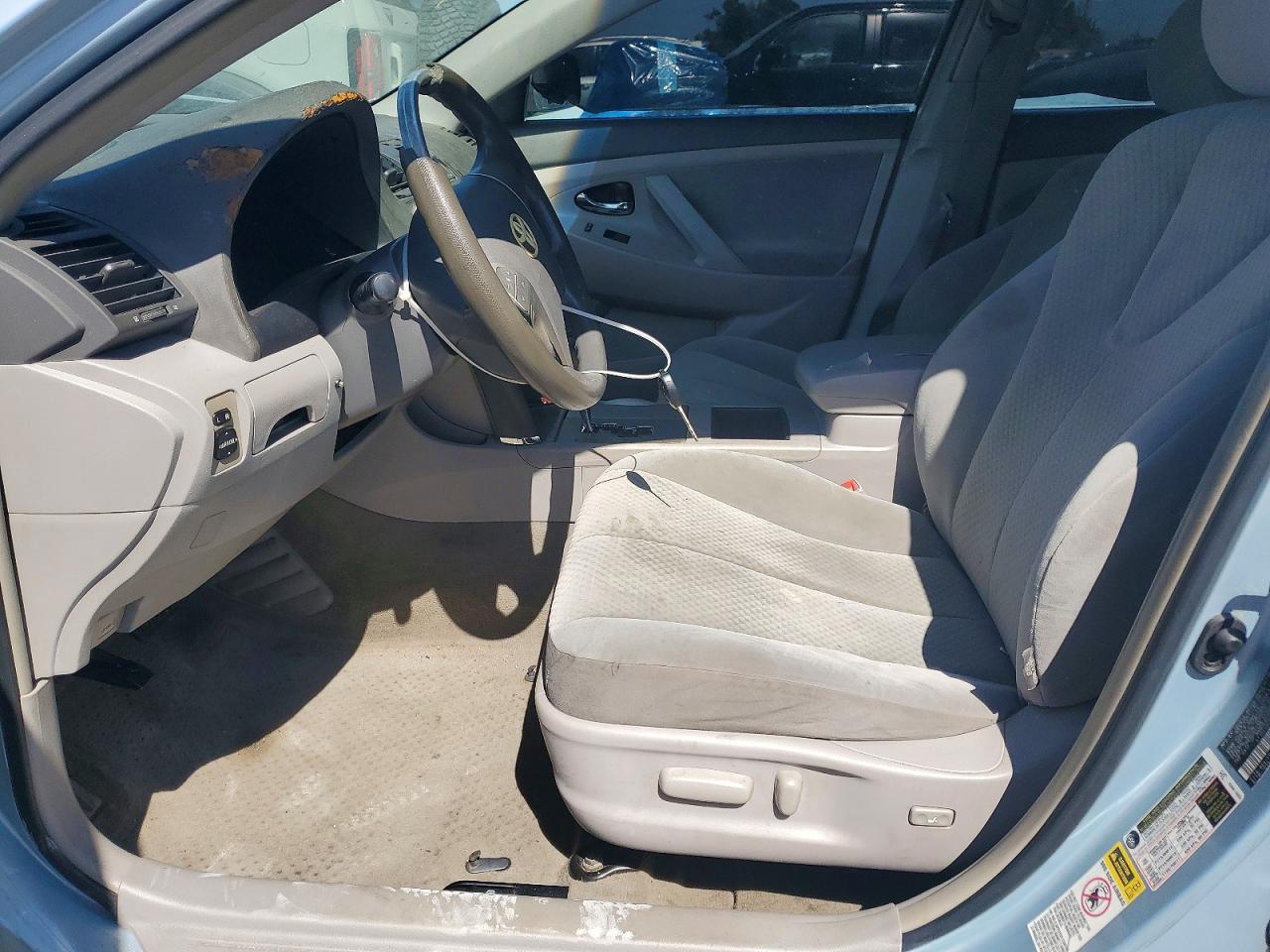 2009 TOYOTA CAMRY LE photo 13