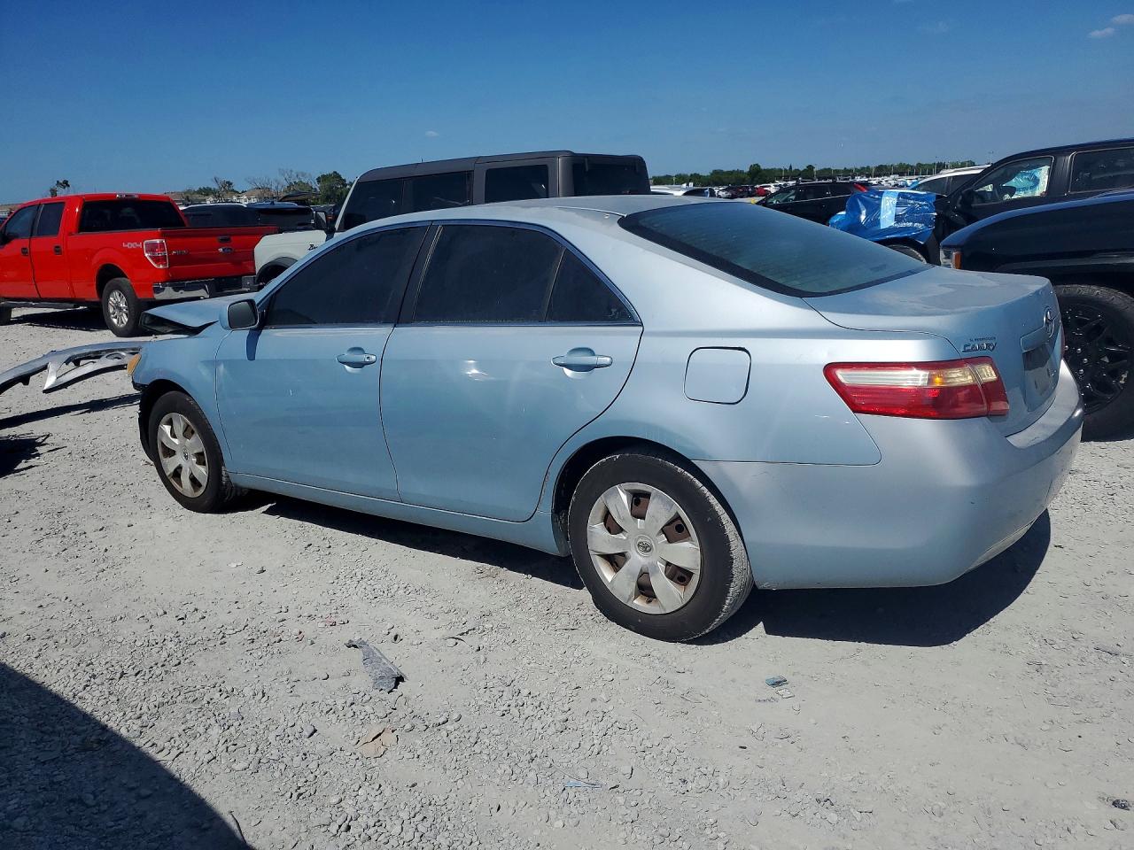 2009 TOYOTA CAMRY LE photo 3