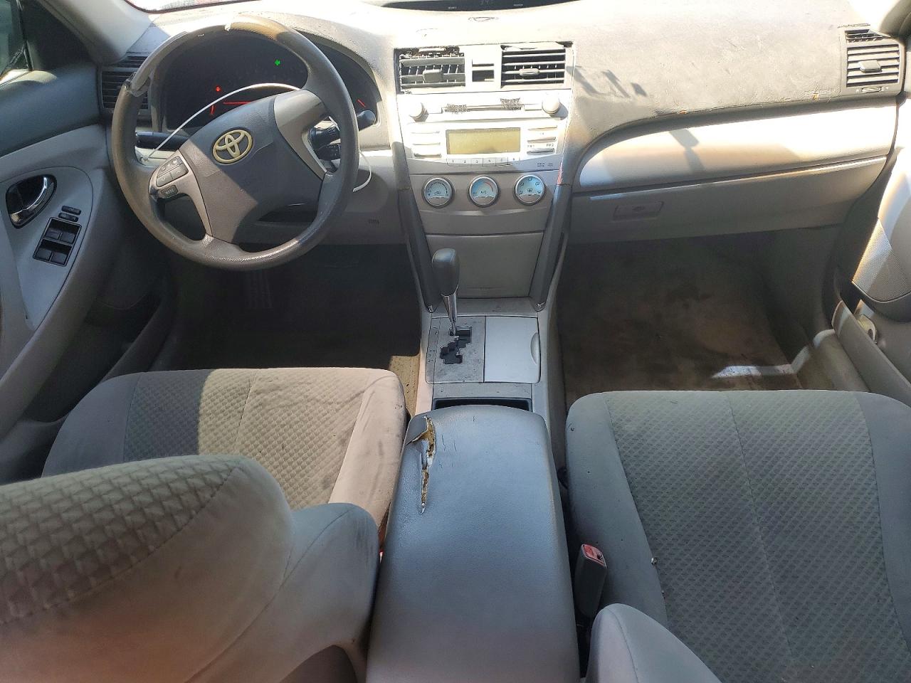 2009 TOYOTA CAMRY LE photo 15