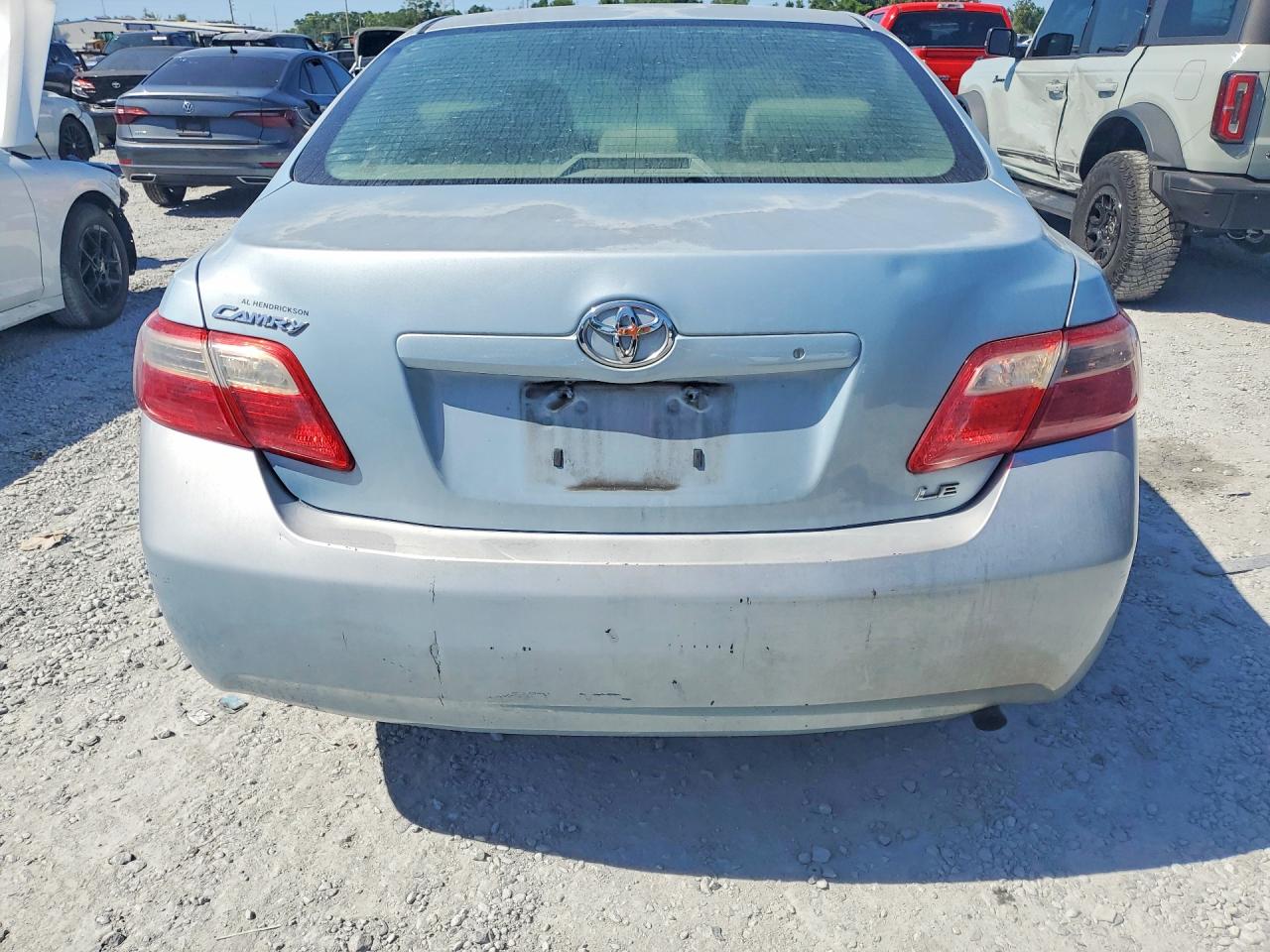 2009 TOYOTA CAMRY LE photo 11