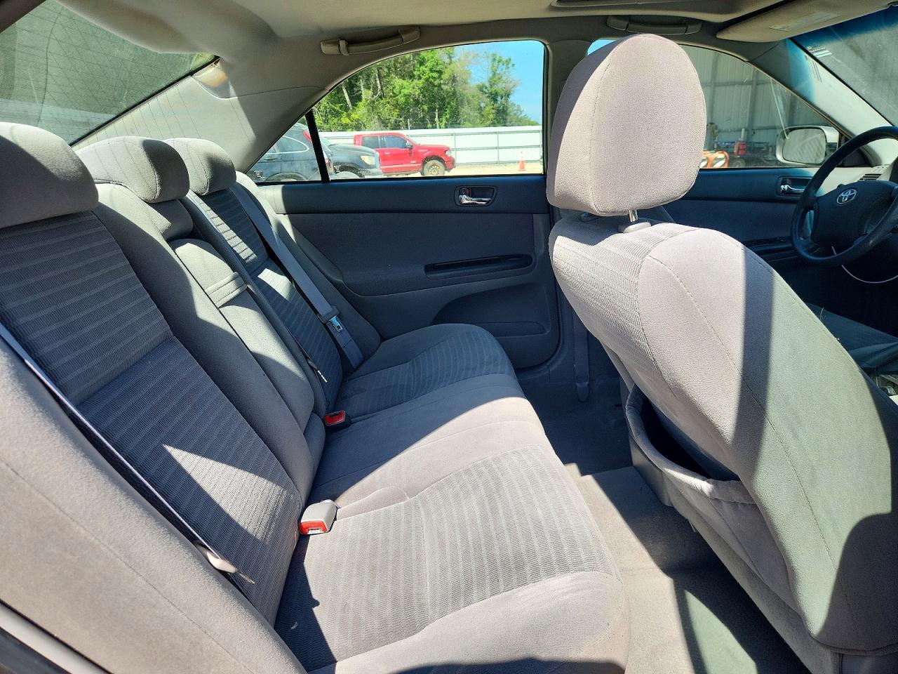 2005 TOYOTA CAMRY LE photo 19
