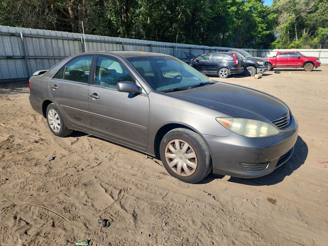 2005 TOYOTA CAMRY LE photo 7