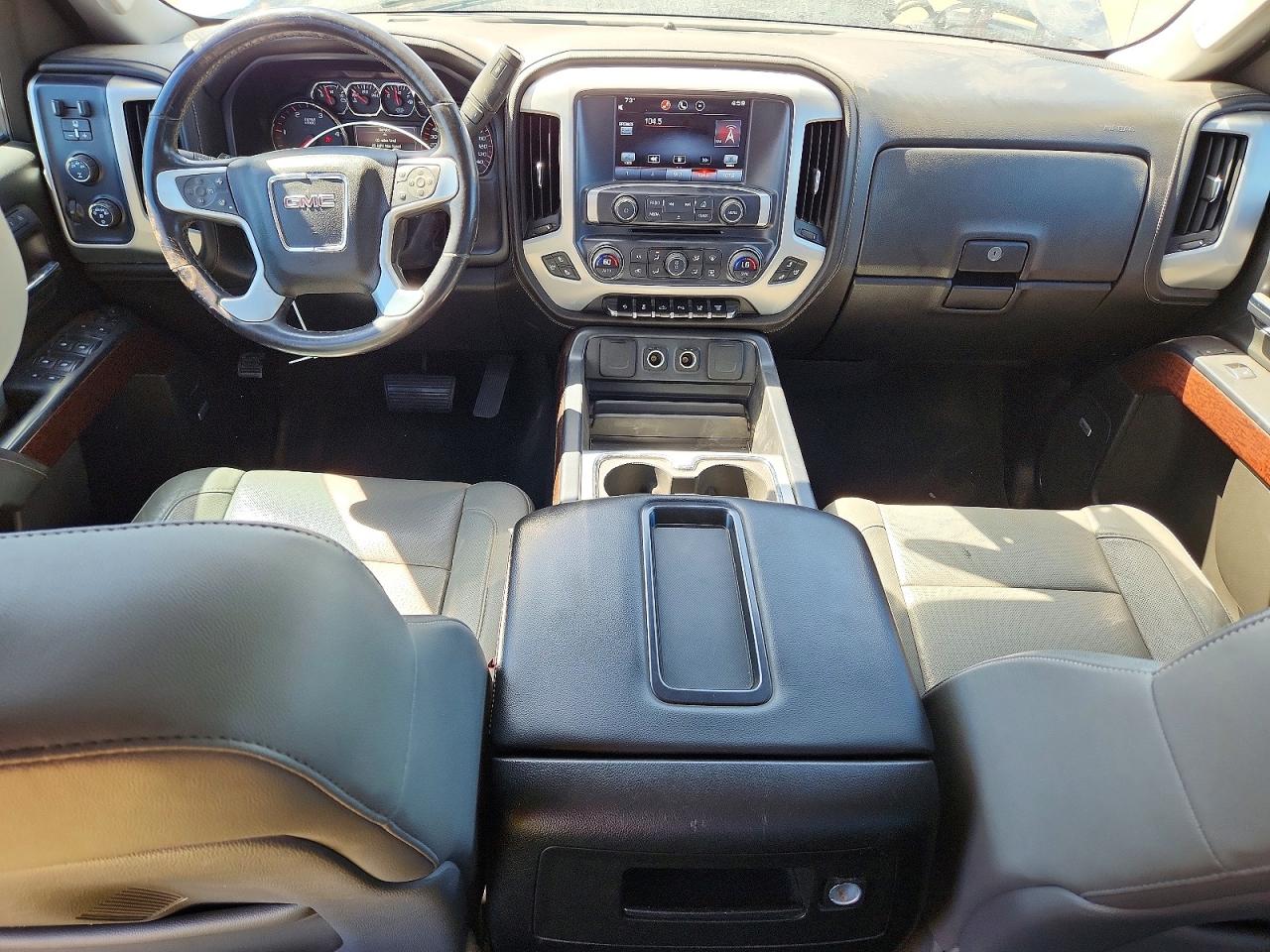 2015 GMC SIERRA K3500 SLT photo 15