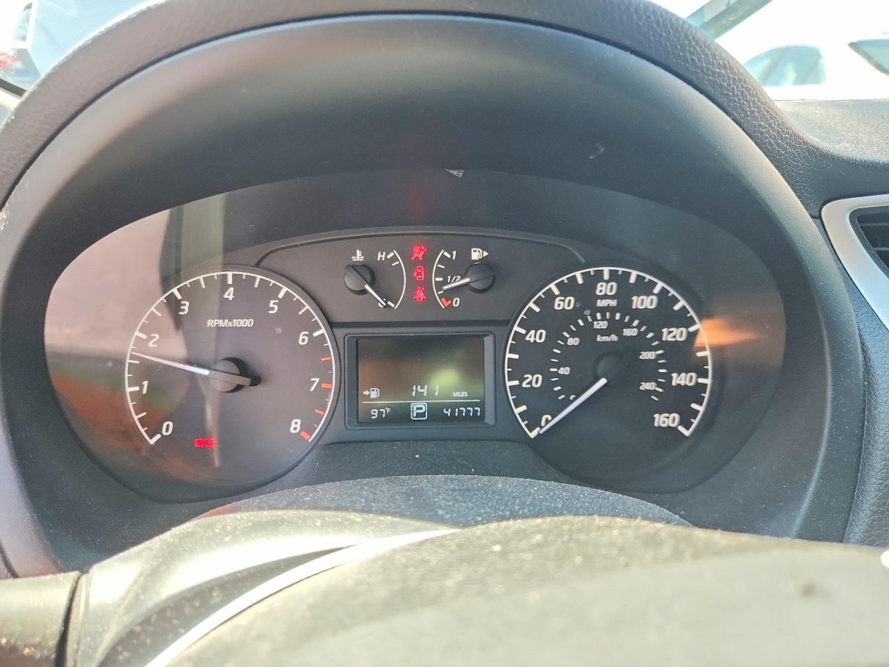 2017 NISSAN SENTRA S photo 9