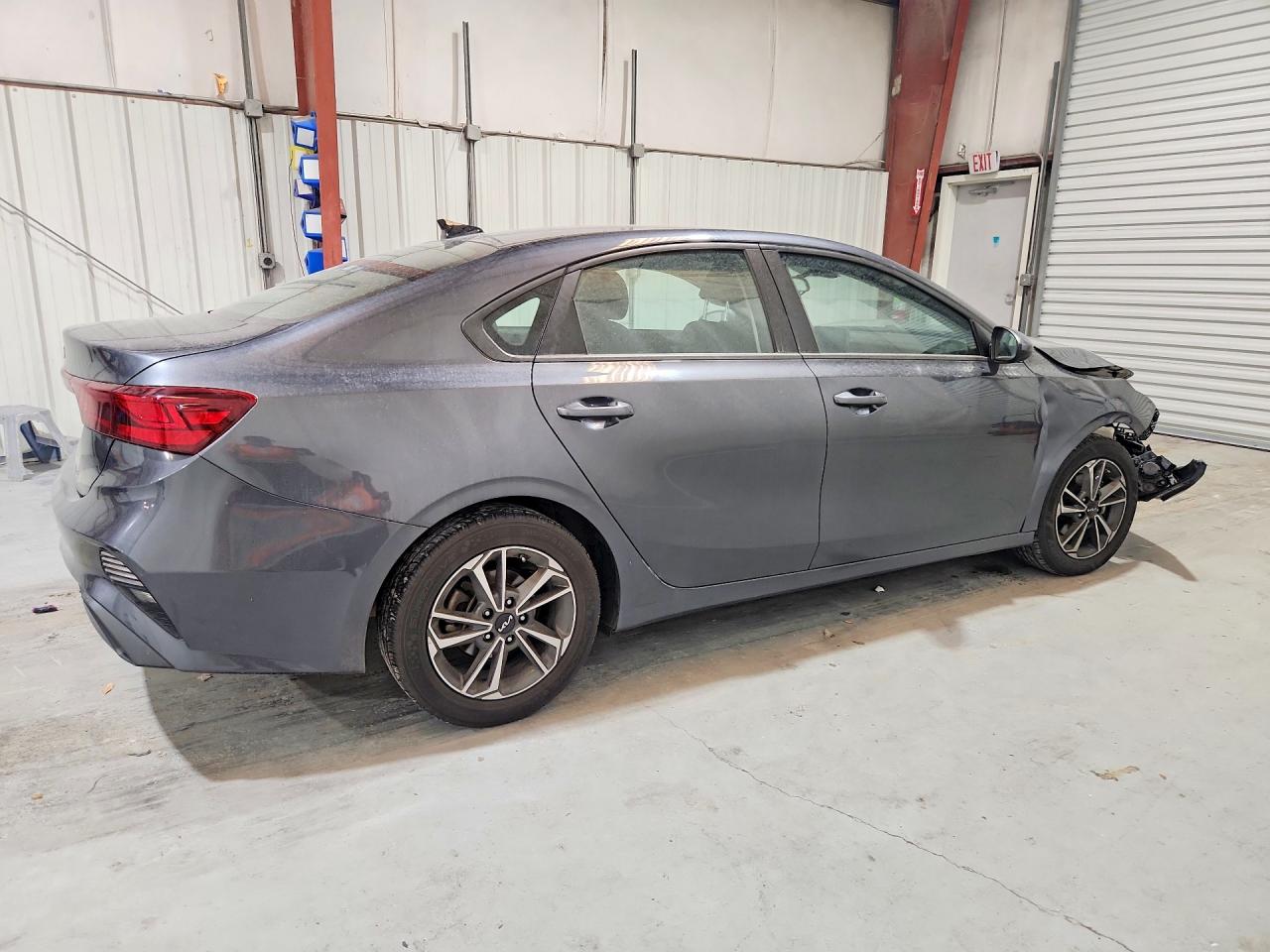 2023 KIA FORTE LXS photo 7