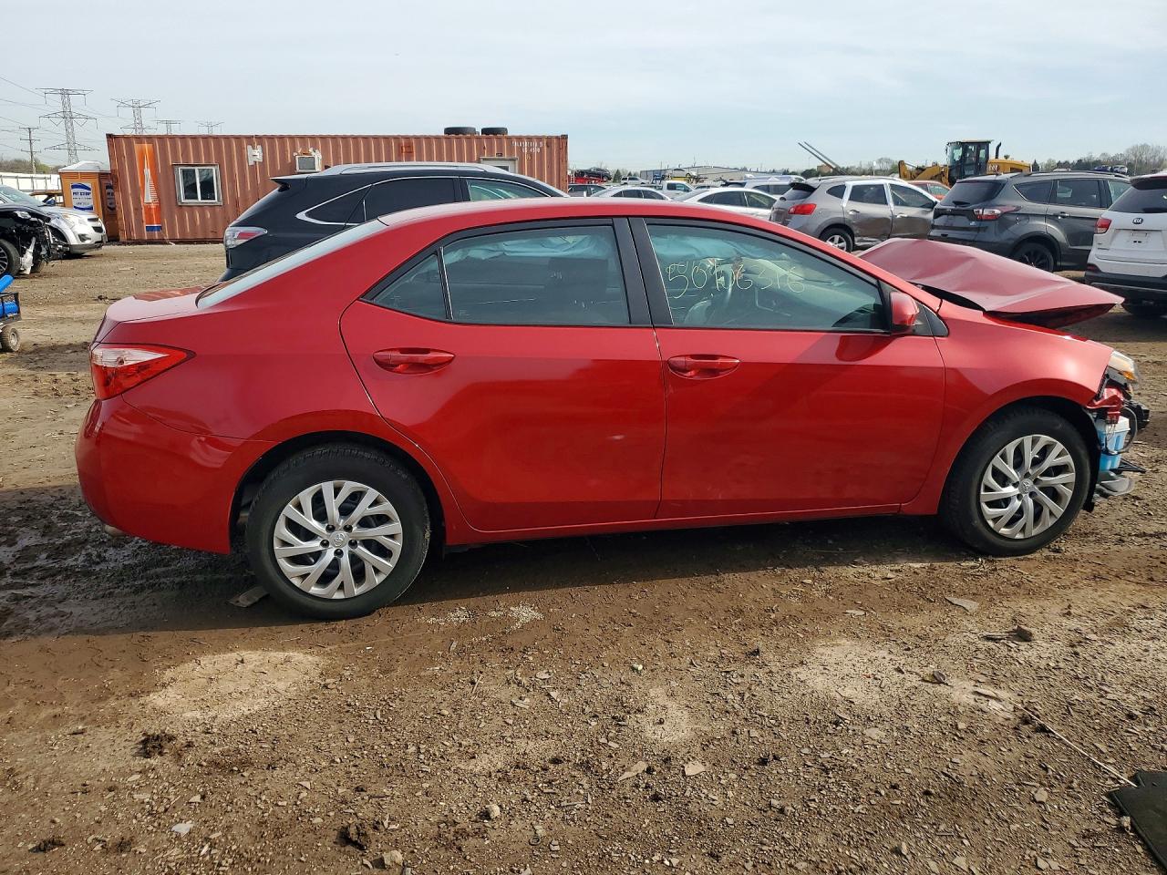 2017 TOYOTA COROLLA LE photo 3