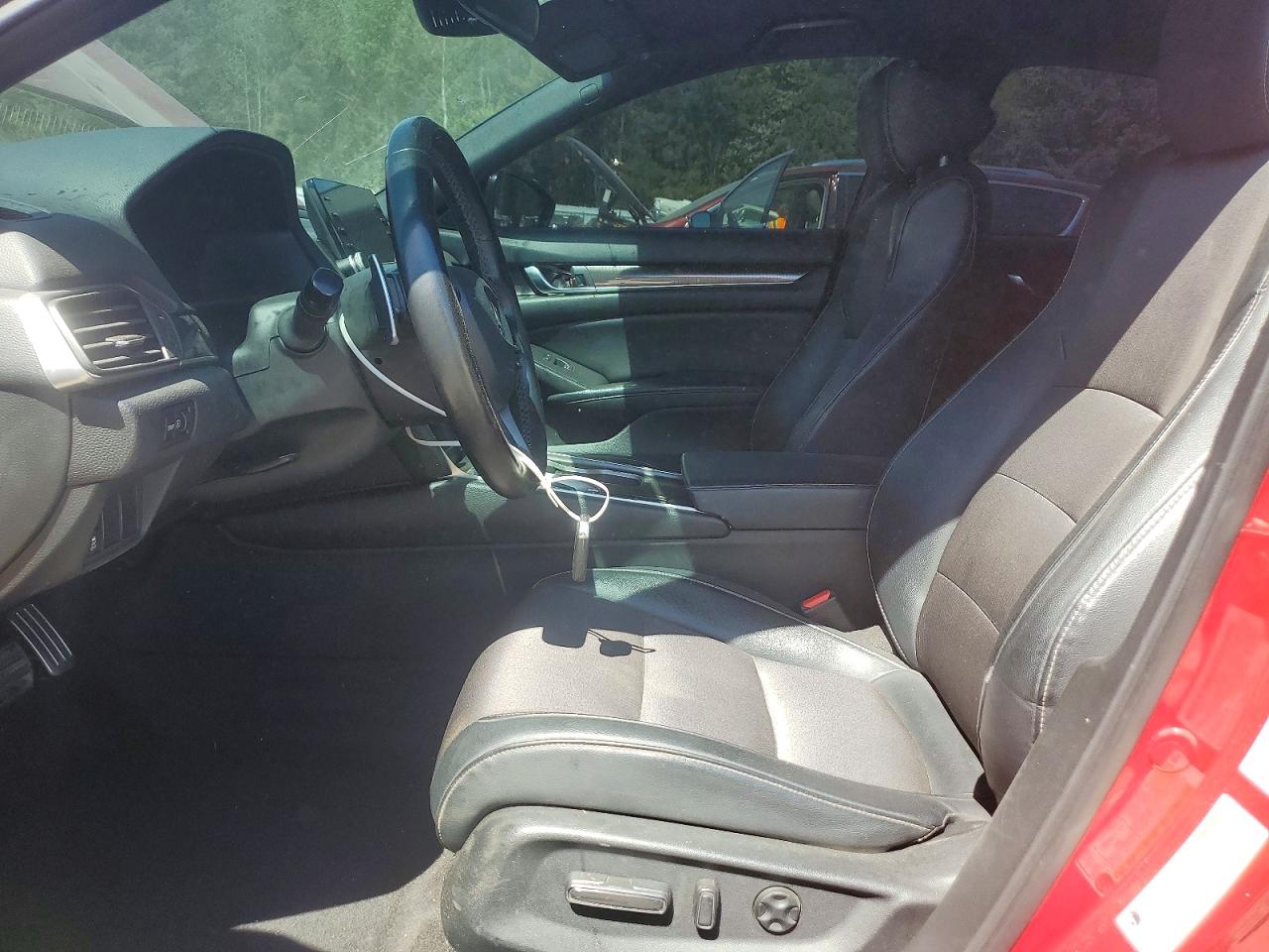 2018 HONDA ACCORD SPORT photo 7