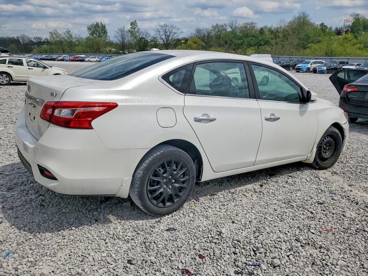 2017 NISSAN SENTRA SV photo 7