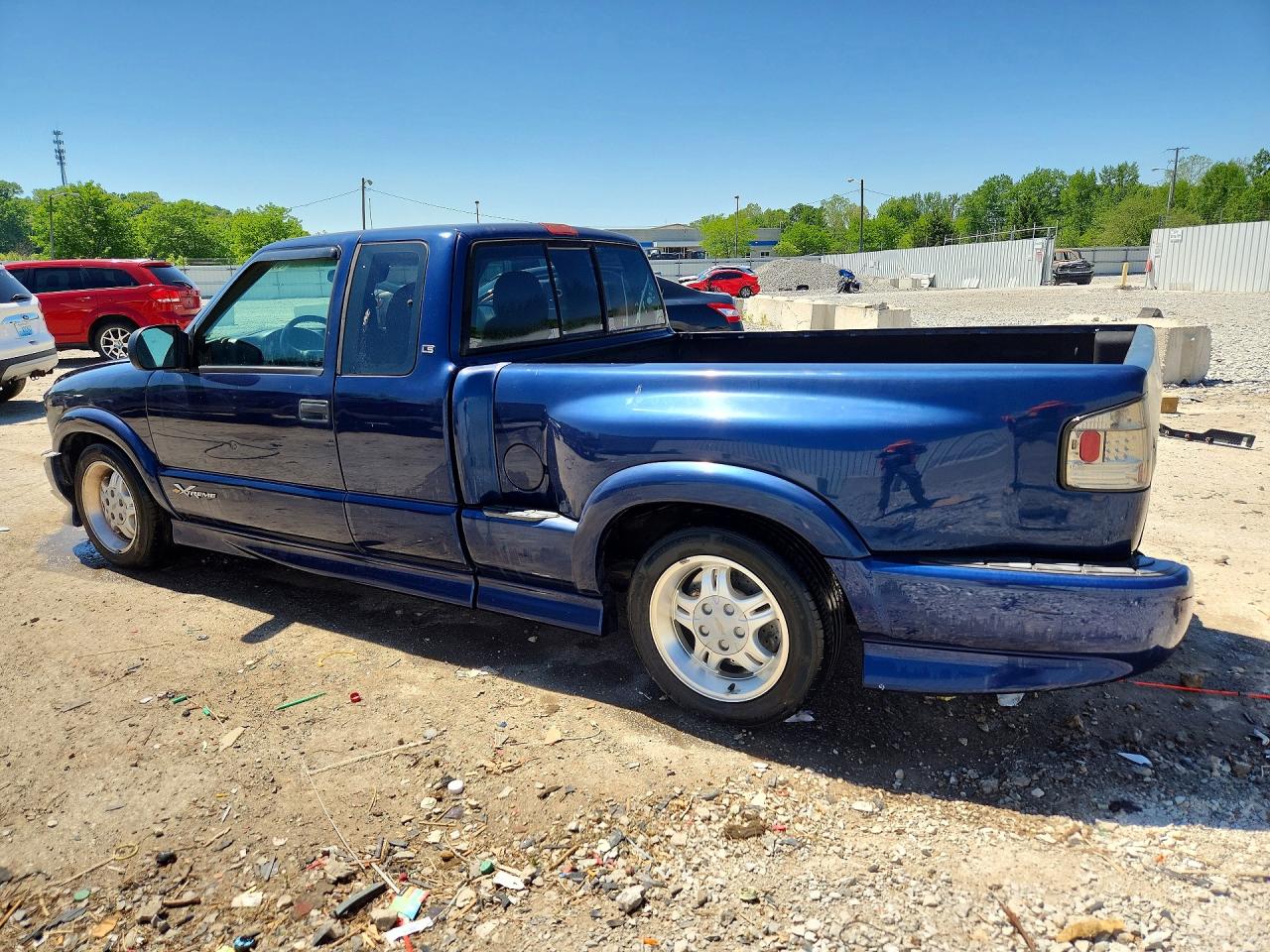 2001 CHEVROLET S TRUCK S10 photo 3