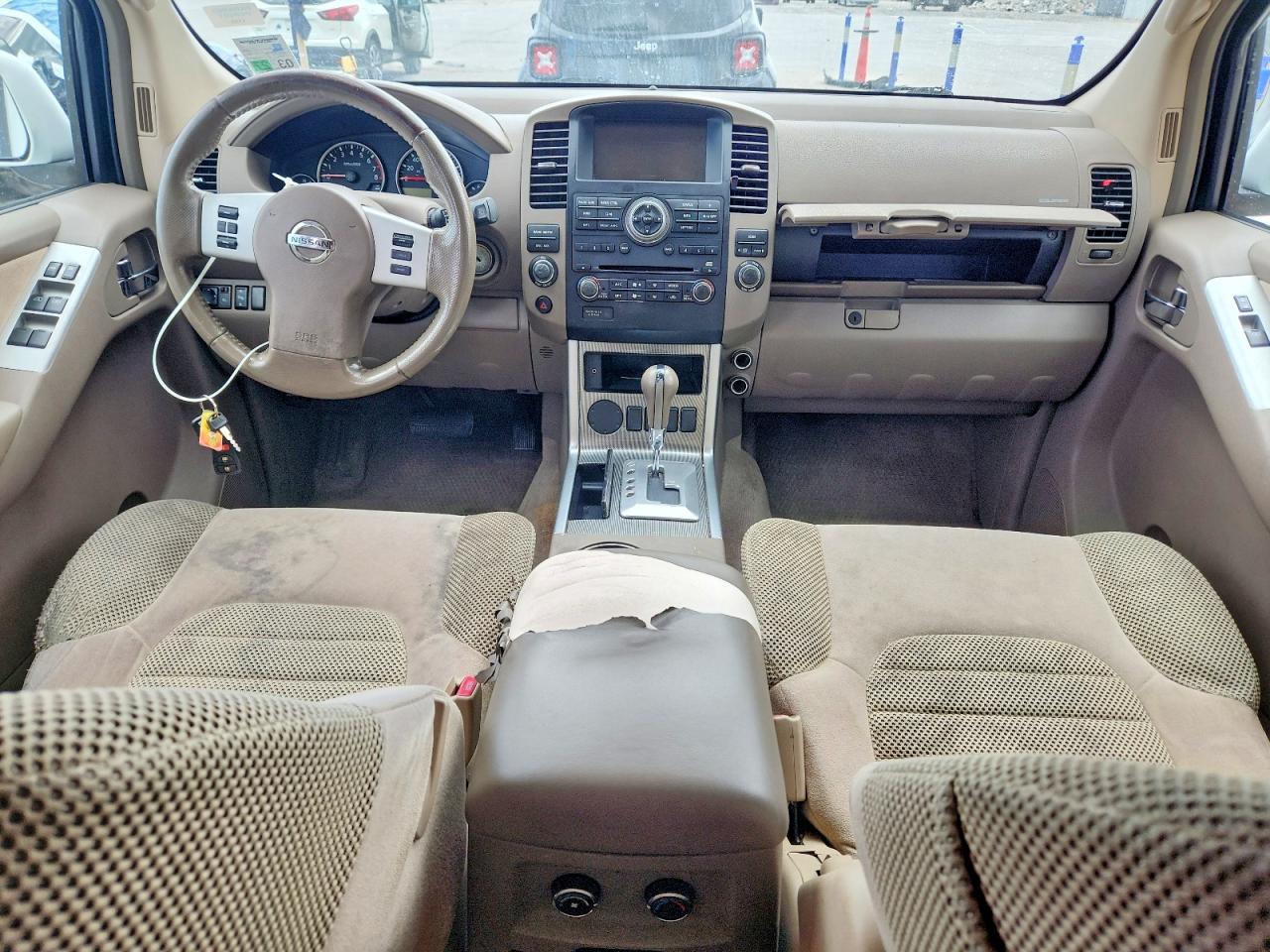 2011 NISSAN PATHFINDER S photo 22