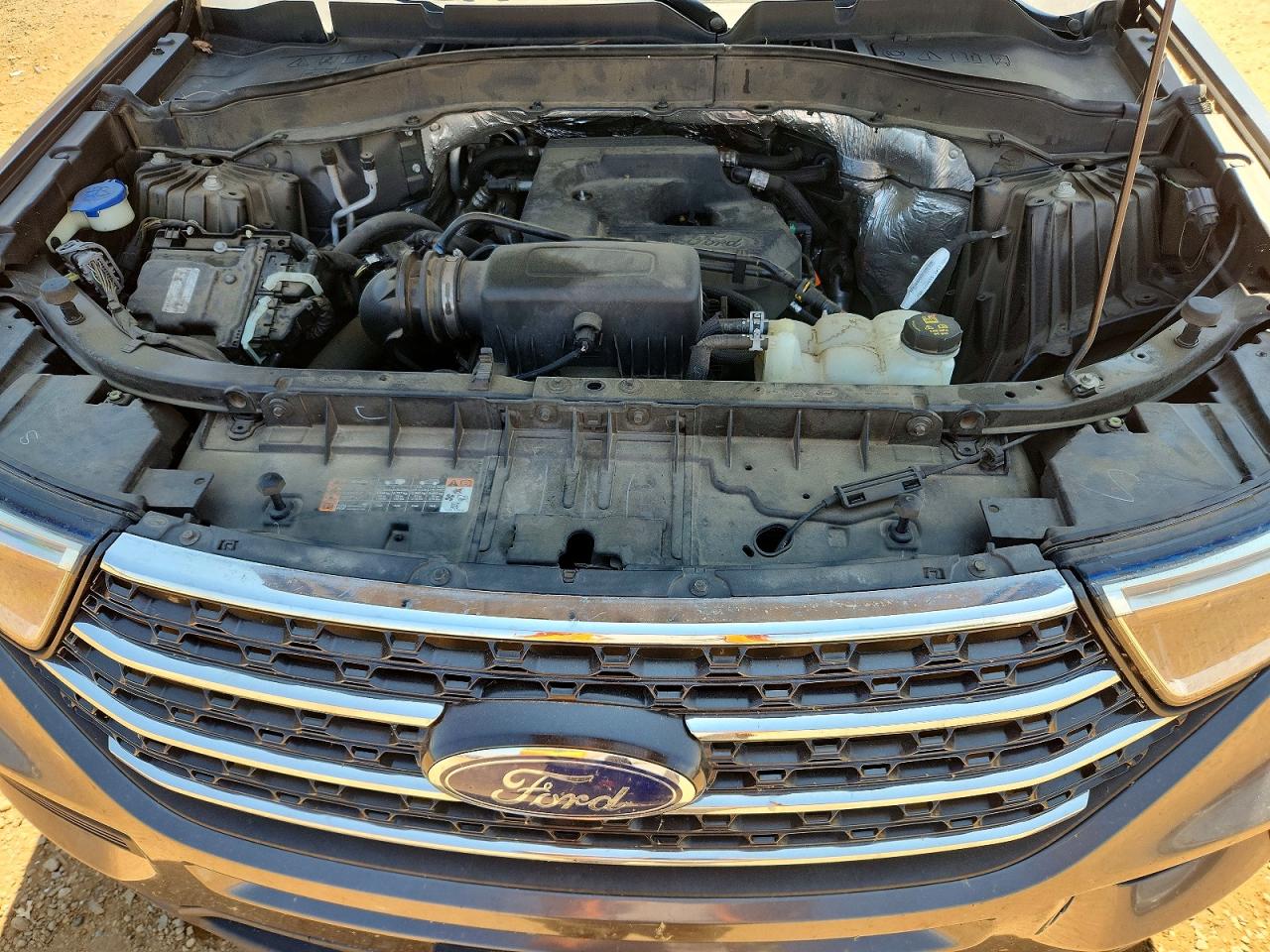 2020 FORD EXPLORER XLT photo 23