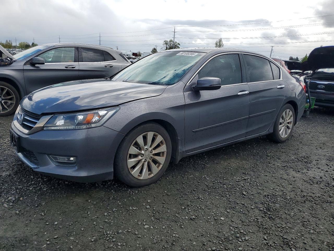 2013 HONDA ACCORD