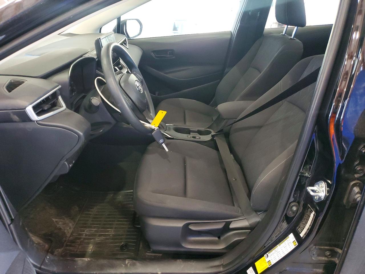 2024 TOYOTA COROLLA LE photo 19