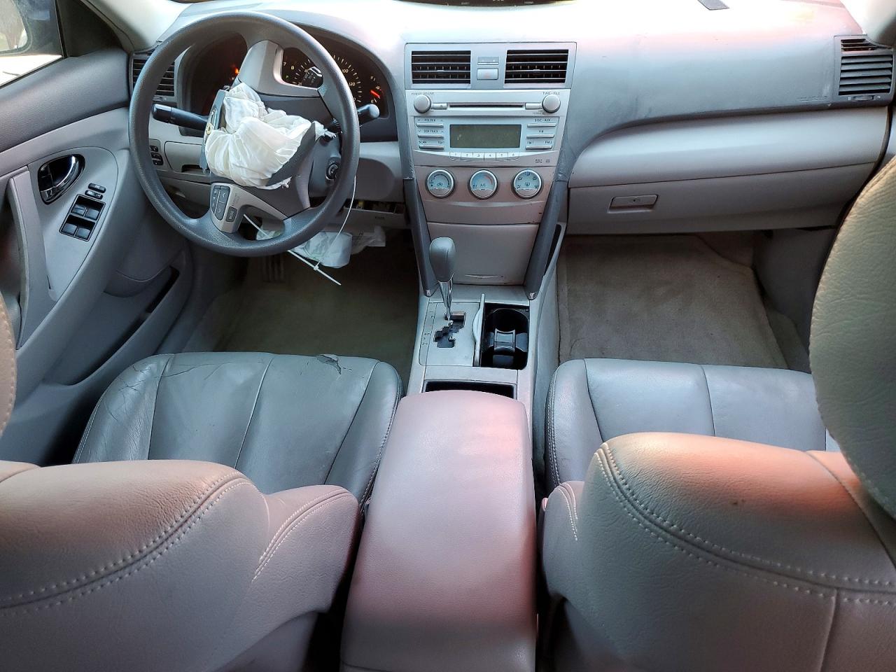 2008 TOYOTA CAMRY LE photo 15