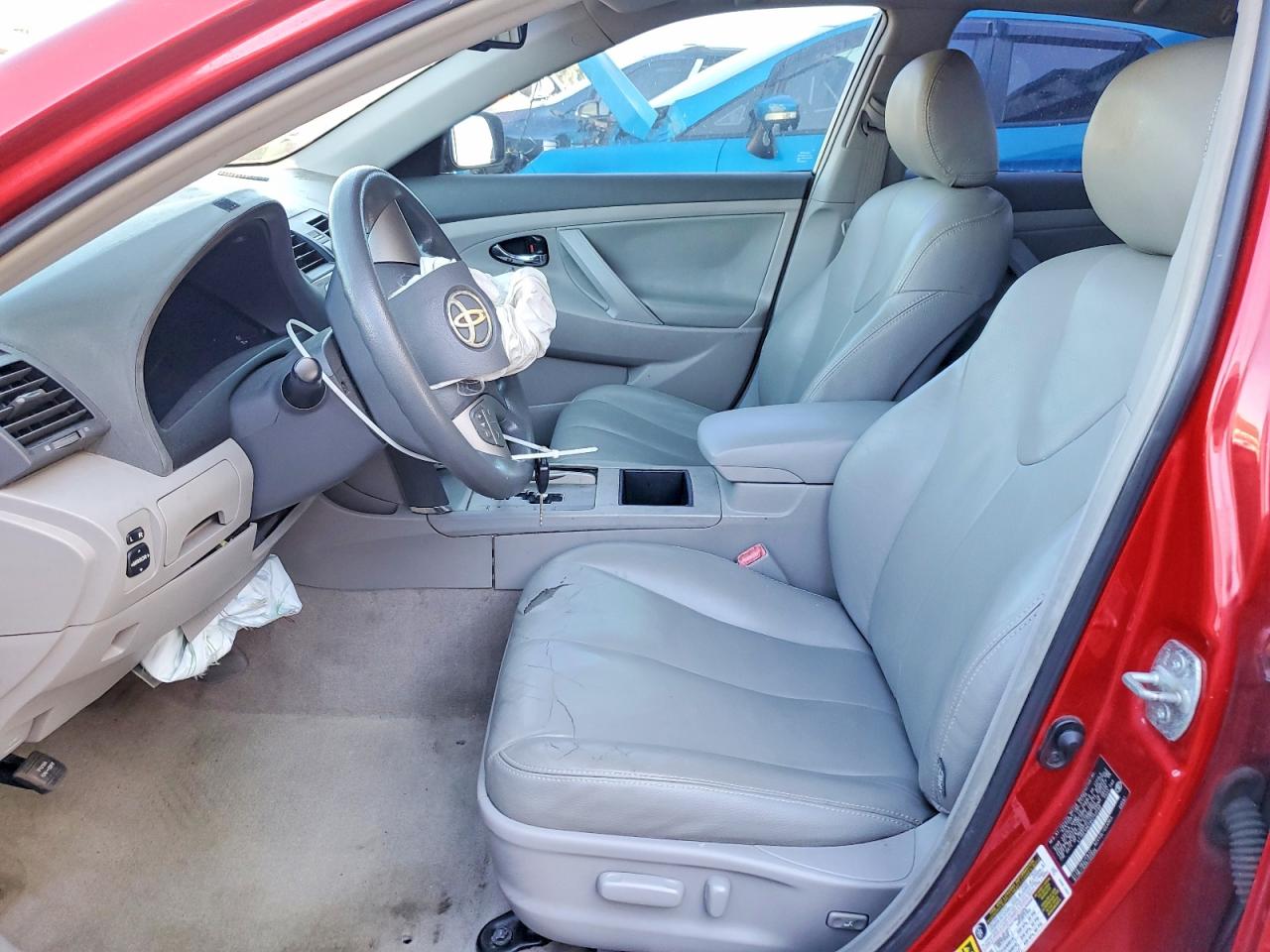 2008 TOYOTA CAMRY LE photo 13