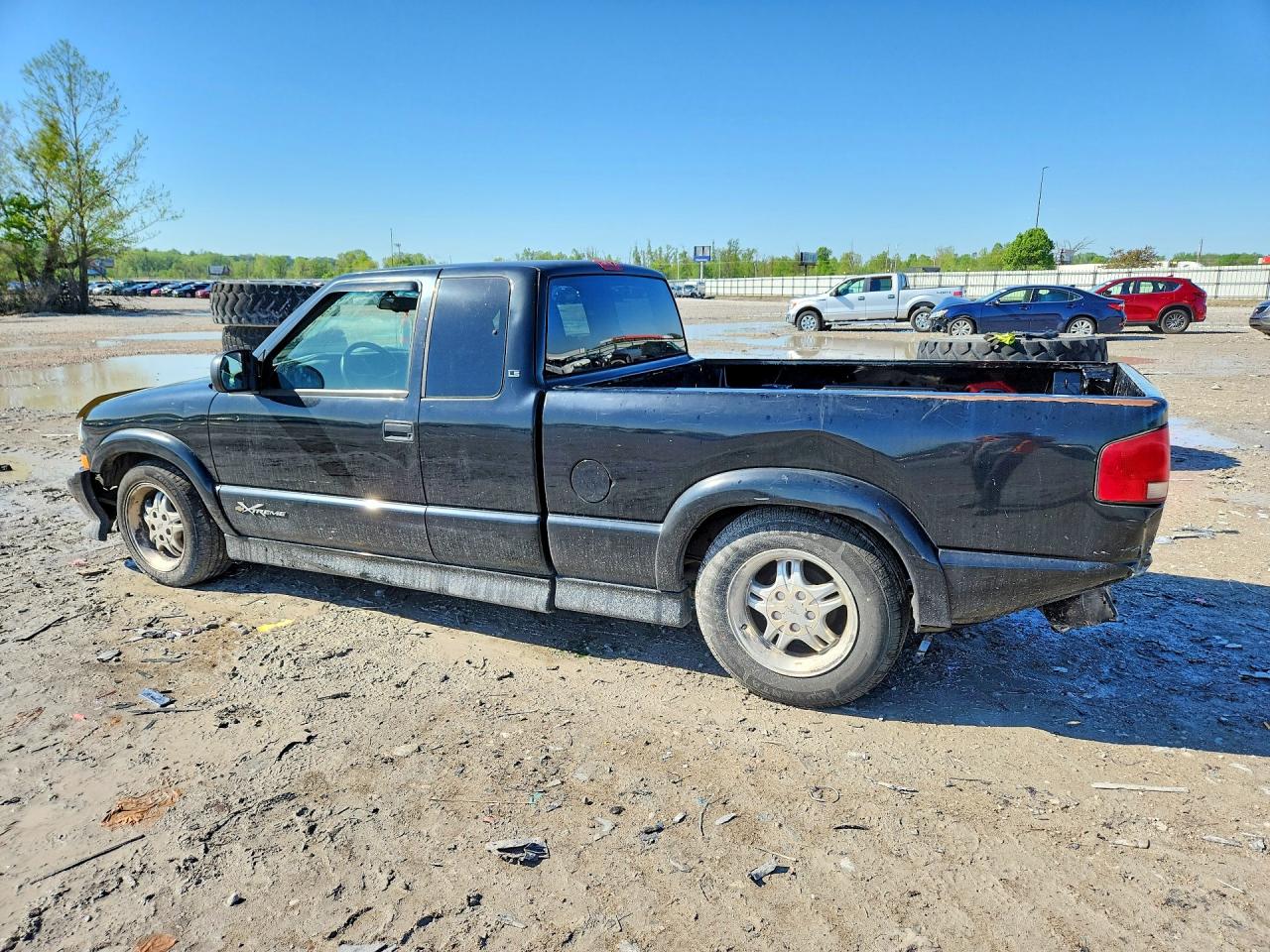 2001 CHEVROLET S TRUCK S10 photo 2