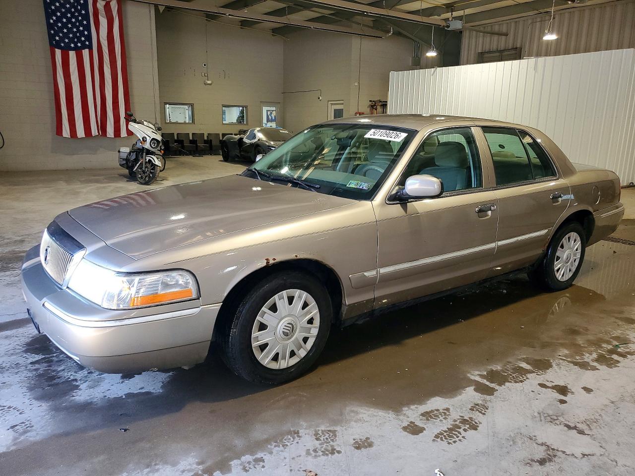 2004 MERCURY GRAND MARQUIS