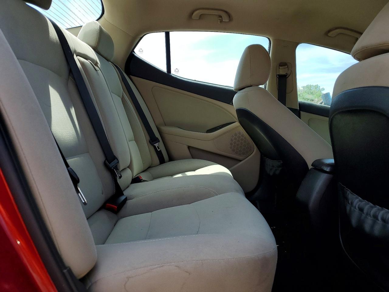 2015 KIA OPTIMA LX photo 19