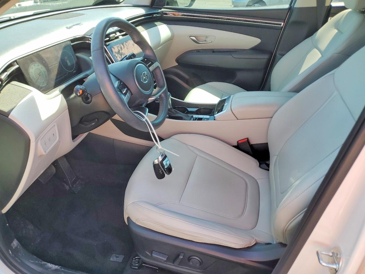 2024 HYUNDAI TUCSON SEL photo 13