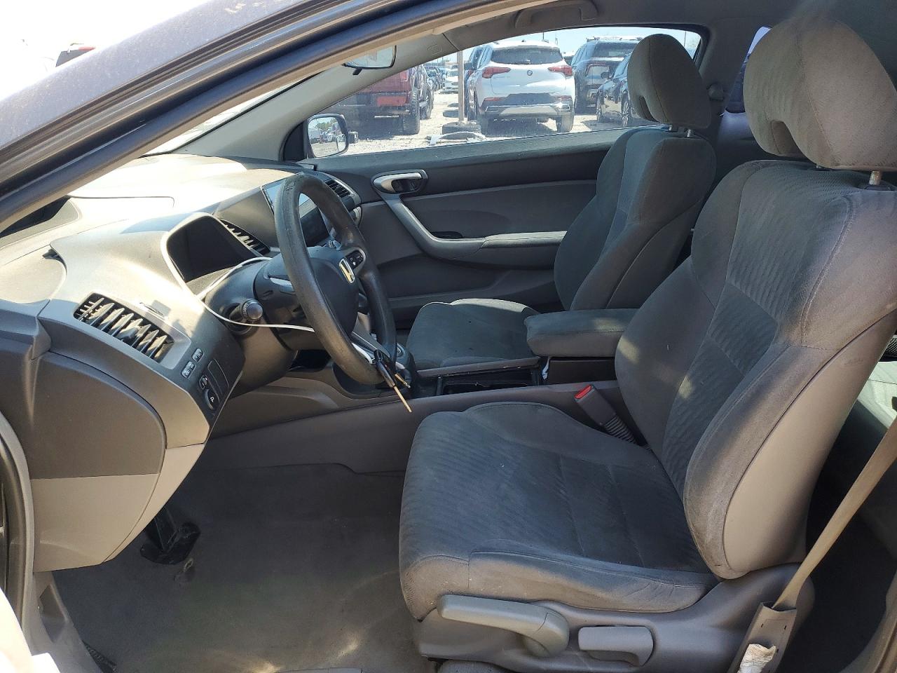 2011 HONDA CIVIC LX photo 13