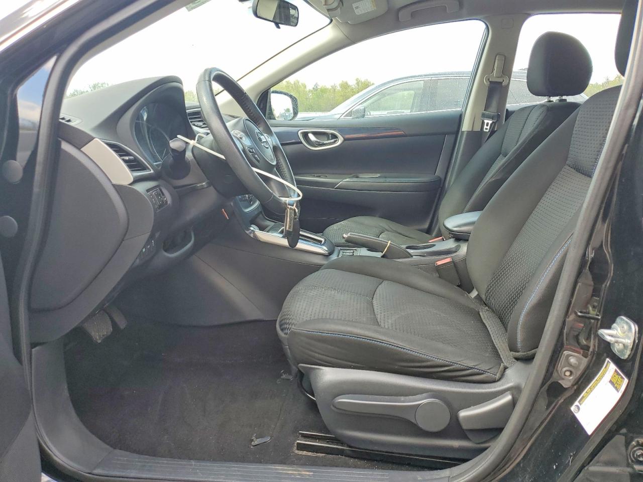 2018 NISSAN SENTRA SR photo 13