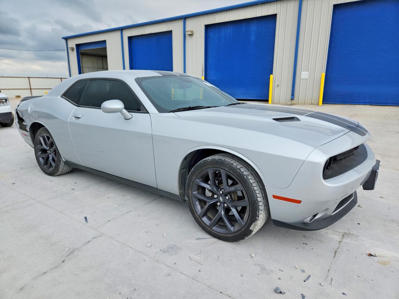 2023 DODGE CHALLENGER SXT photo 10