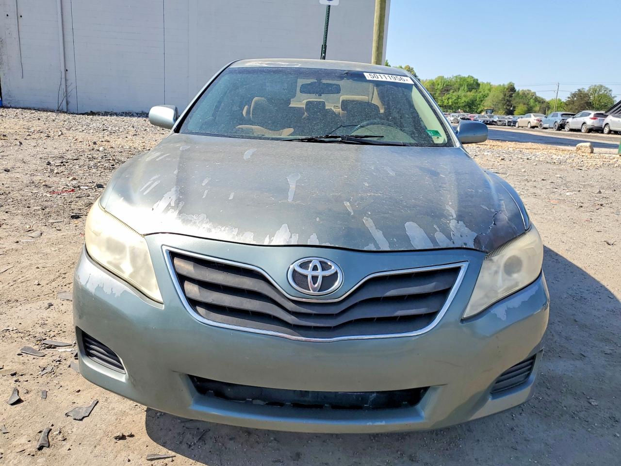 2011 TOYOTA CAMRY LE photo 9