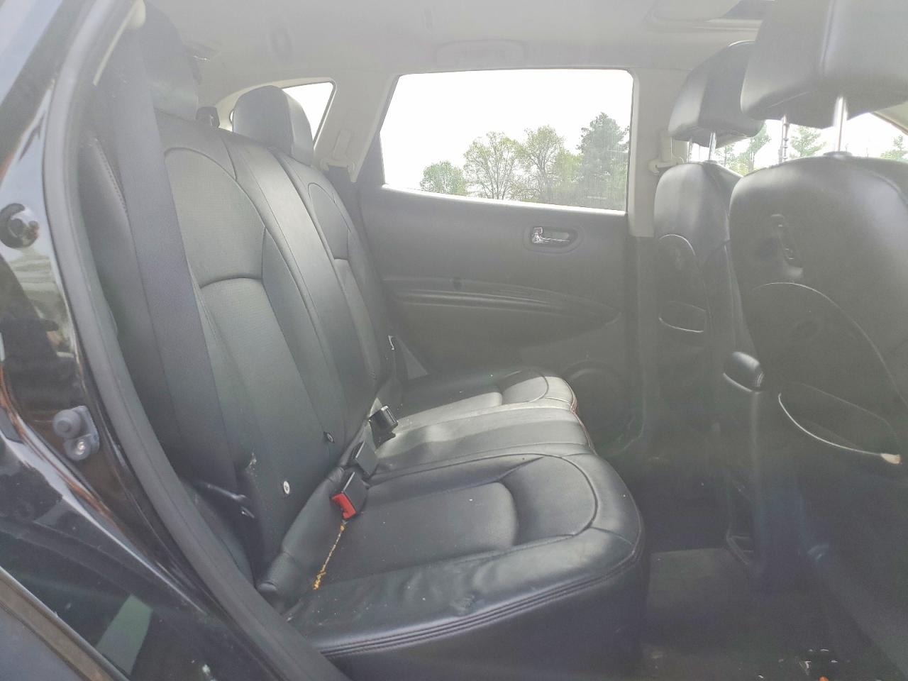 2013 NISSAN ROGUE S photo 28