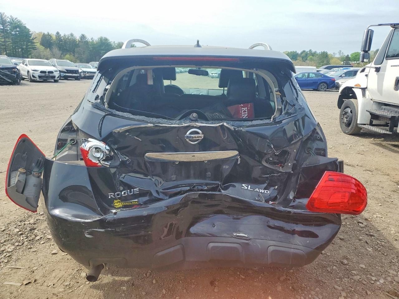 2013 NISSAN ROGUE S photo 16