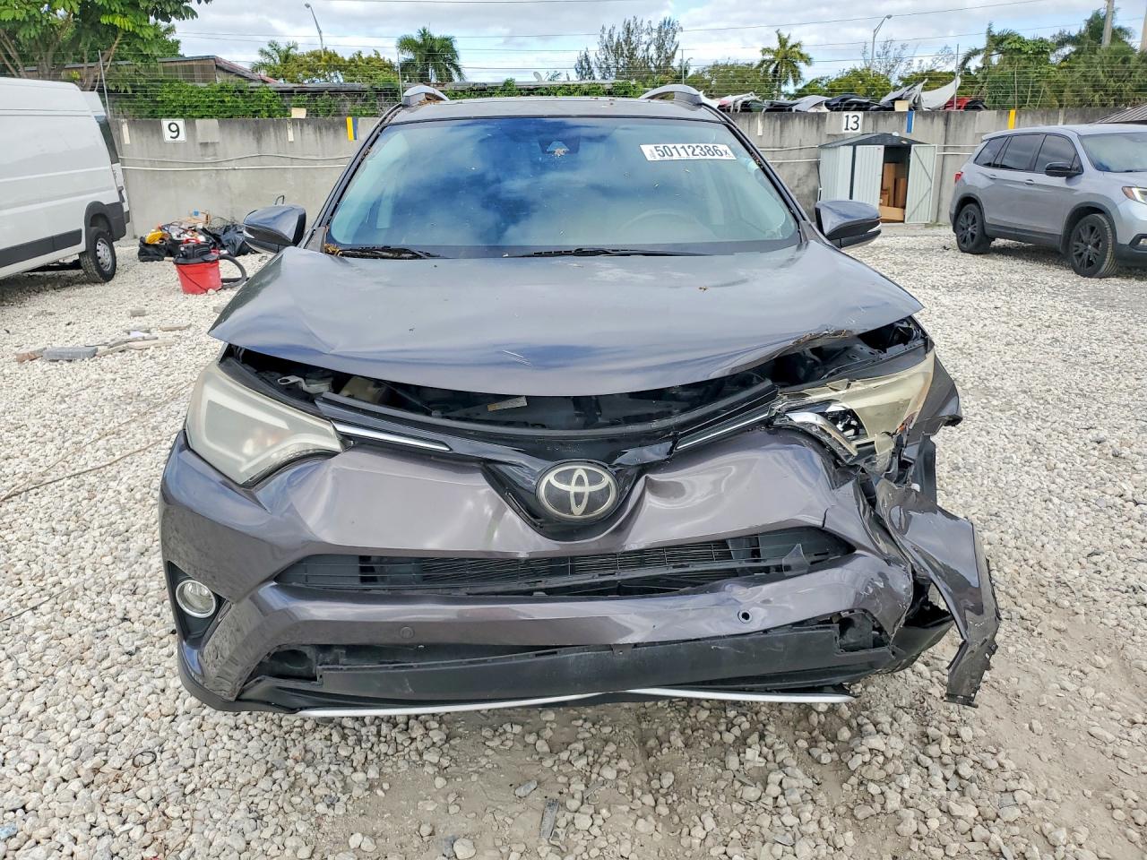 2016 TOYOTA RAV4 LIMITED photo 5