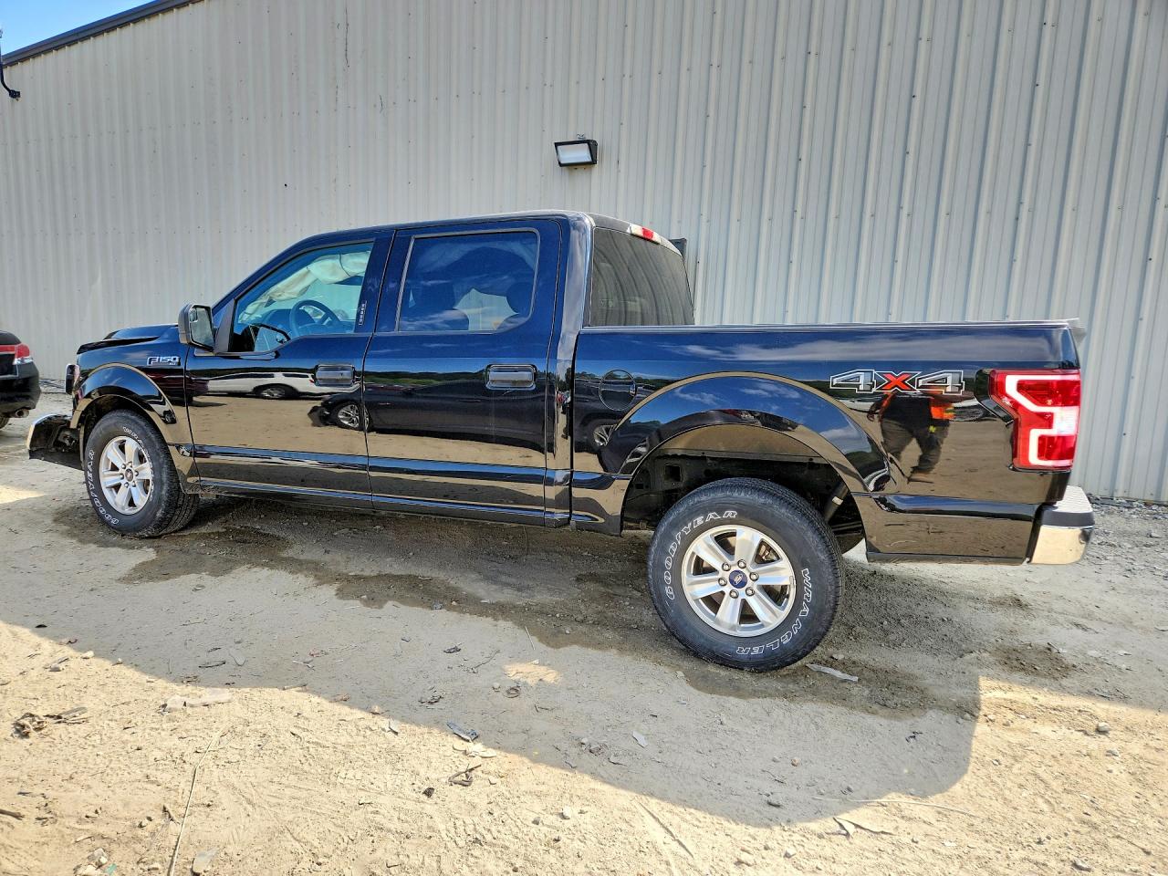 2019 FORD F150 SUPERCREW photo 2