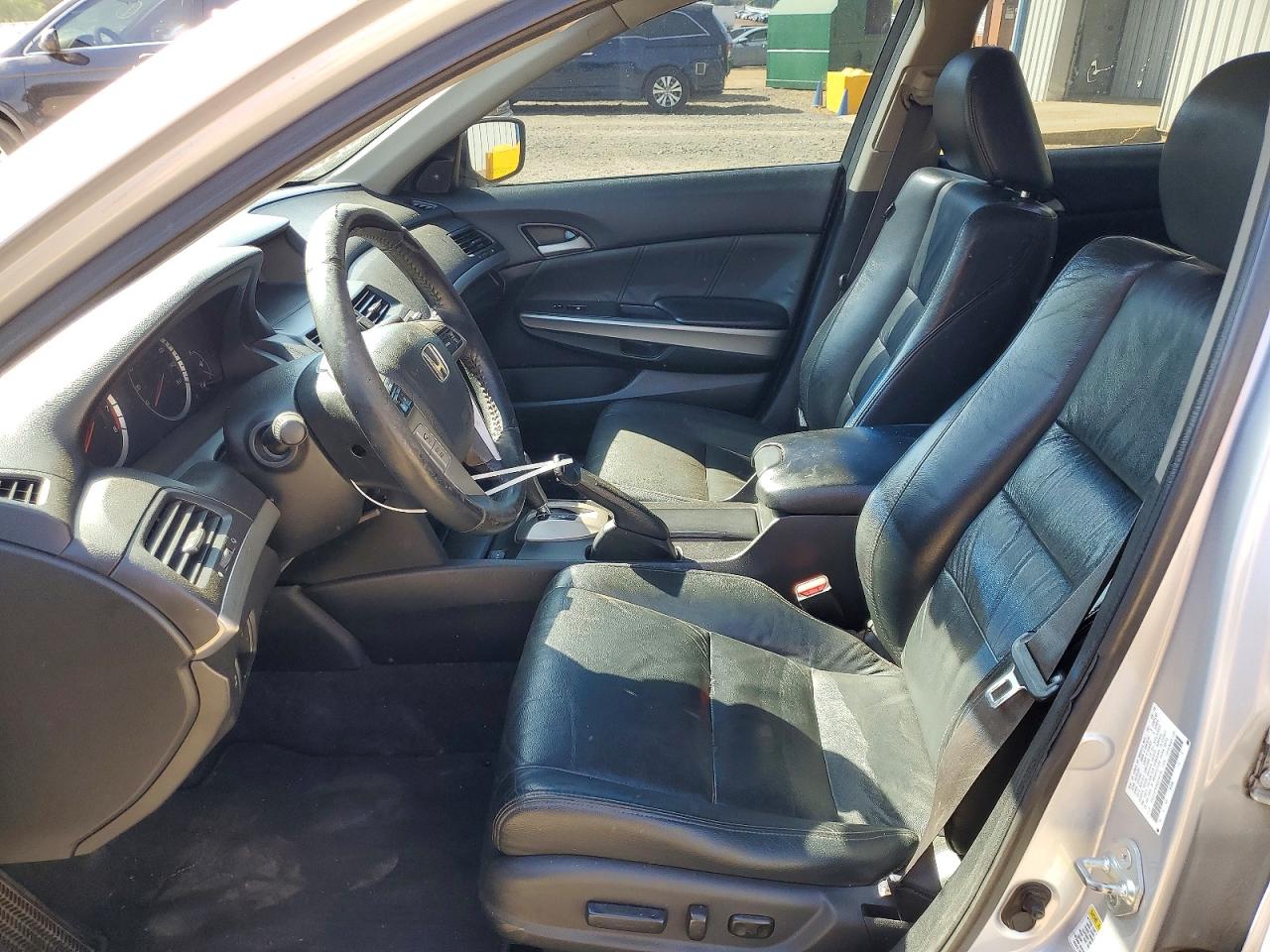 2010 HONDA ACCORD EXL photo 19