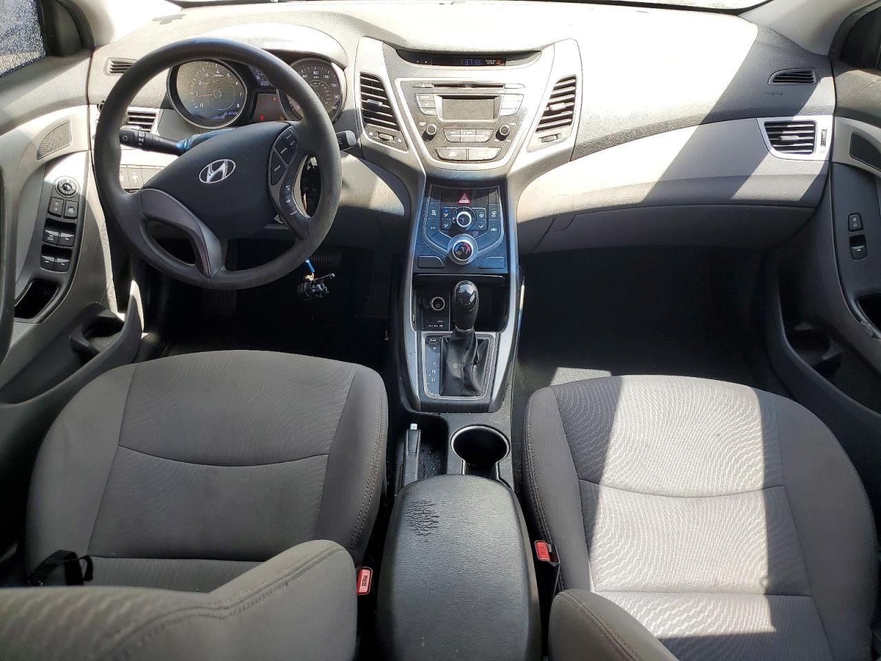 2015 HYUNDAI ELANTRA SE photo 15