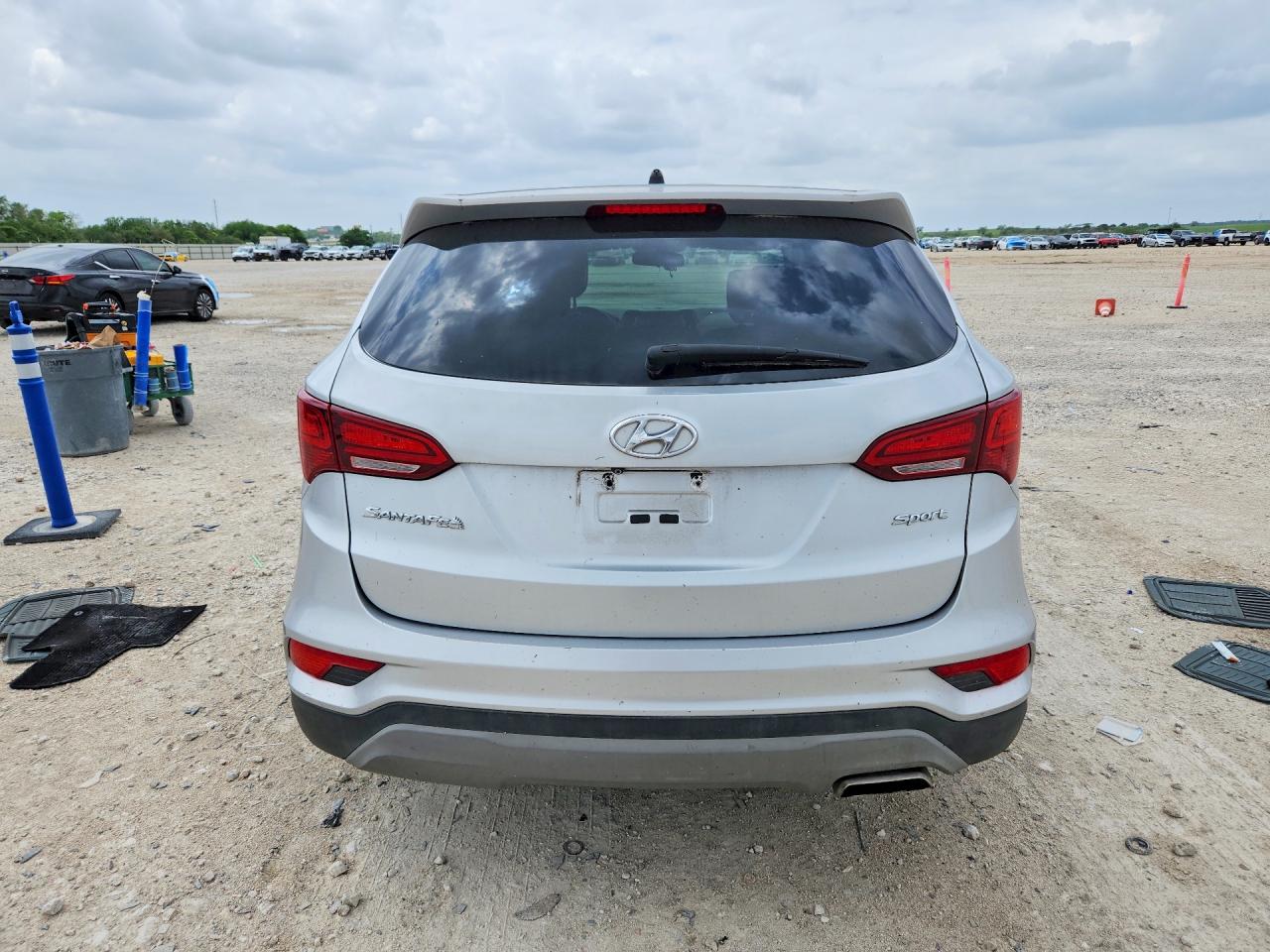 2018 HYUNDAI SANTA FE SPORT 2.4L photo 16