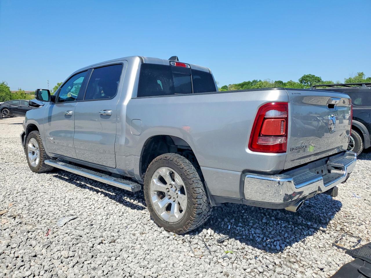 2019 RAM 1500 BIG HORN photo 3
