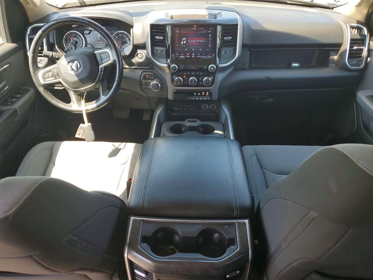 2019 RAM 1500 BIG HORN photo 15