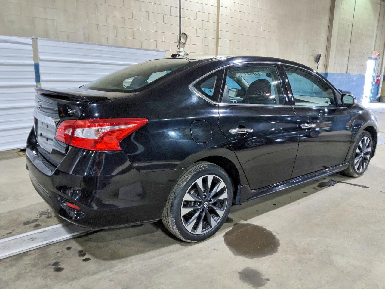 2019 NISSAN SENTRA SR photo 5