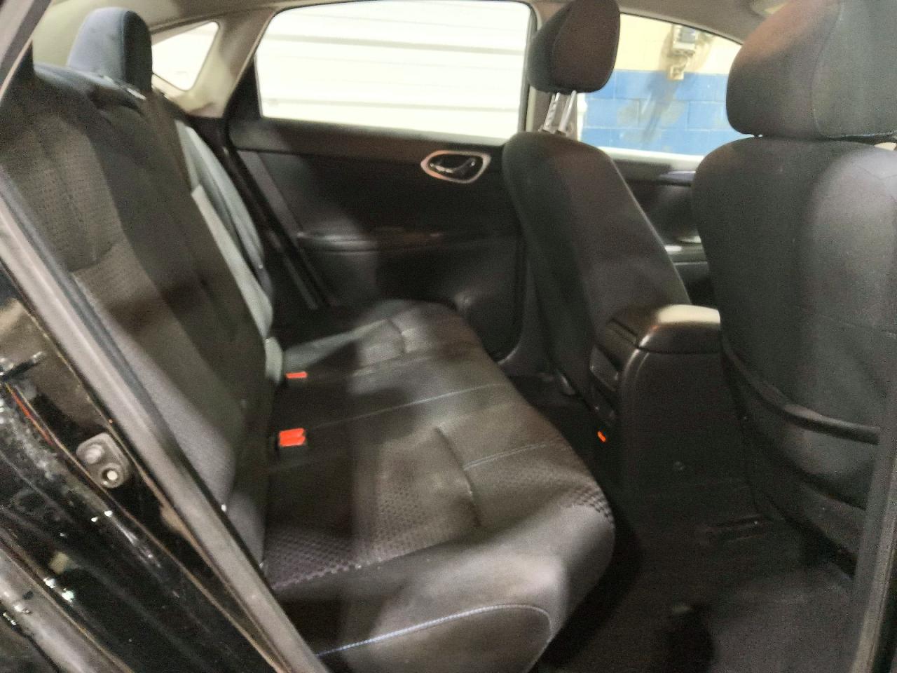 2019 NISSAN SENTRA SR photo 19