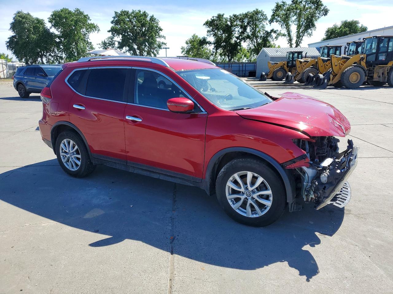 2017 NISSAN ROGUE SV photo 4