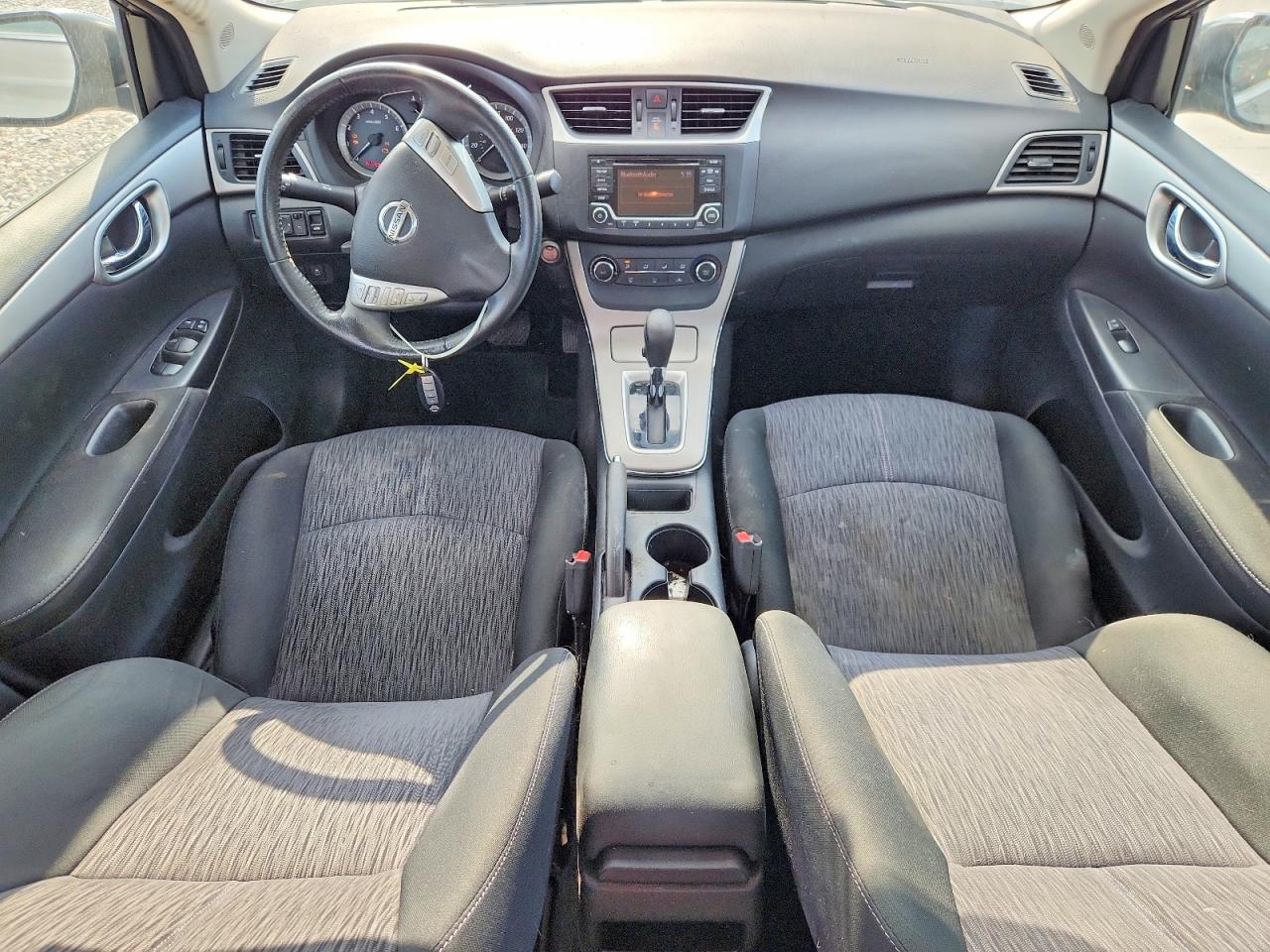 2015 NISSAN SENTRA SV photo 22