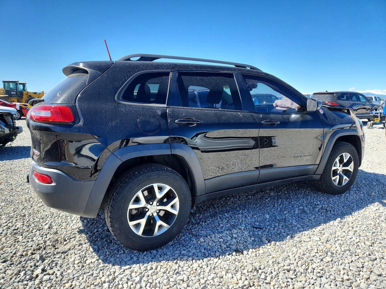 2017 JEEP CHEROKEE TRAILHAWK photo 5