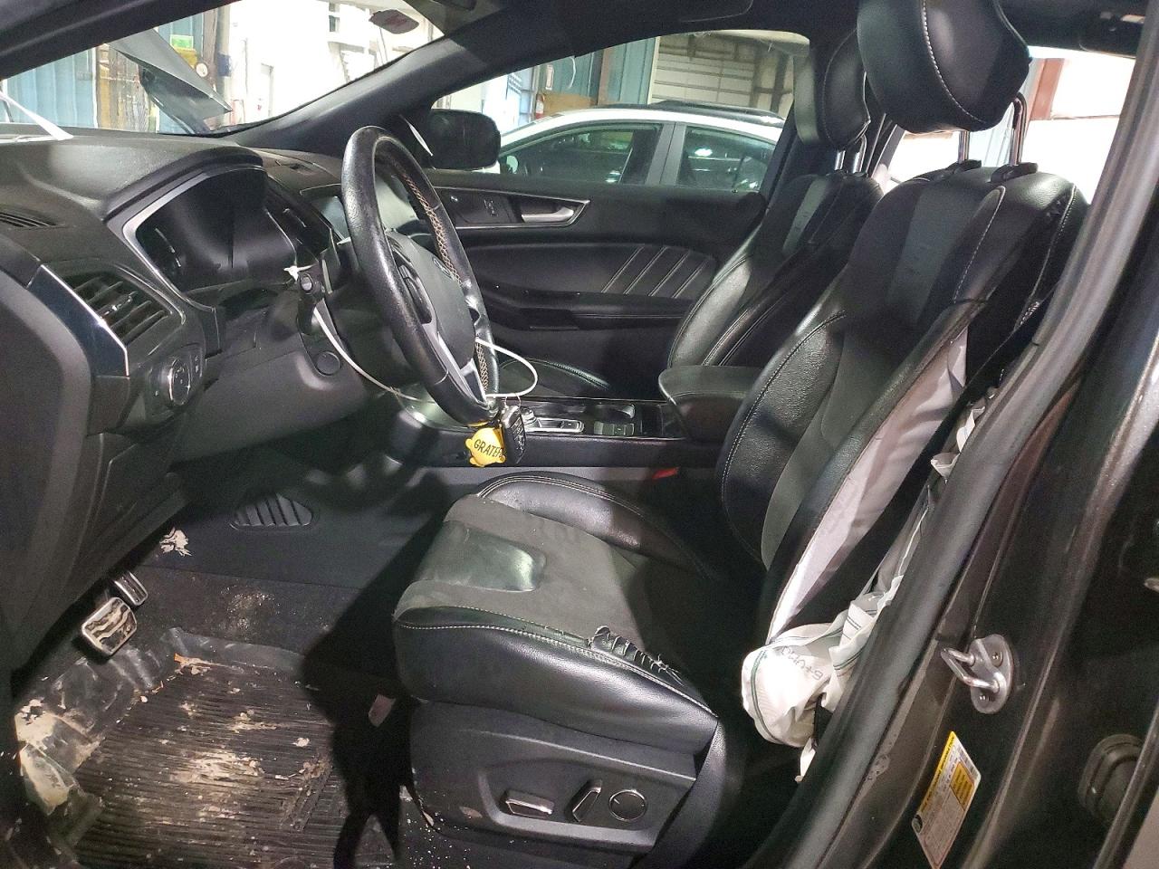 2019 FORD EDGE ST photo 13