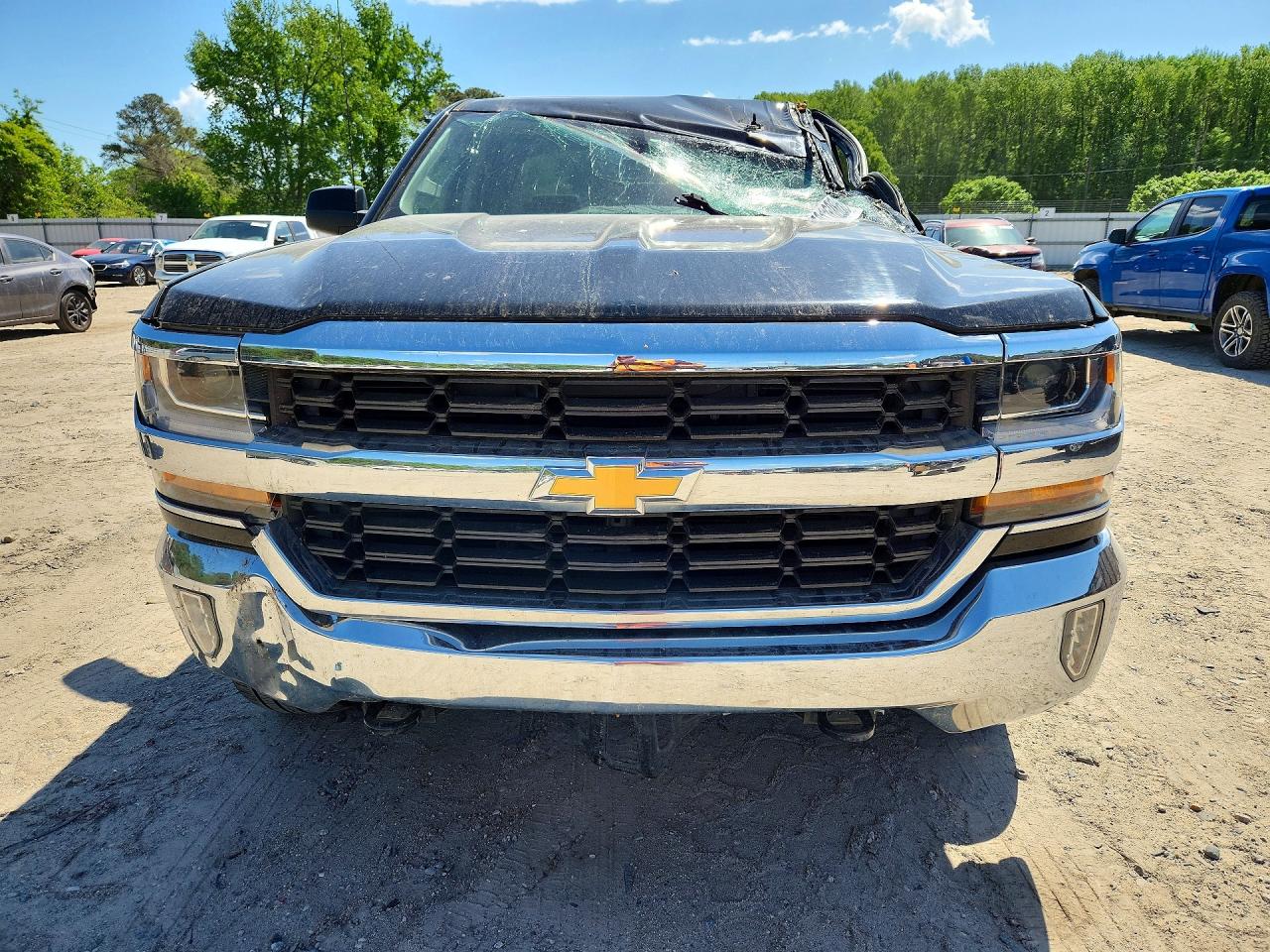 2017 CHEVROLET SILVERADO K1500 LT photo 13