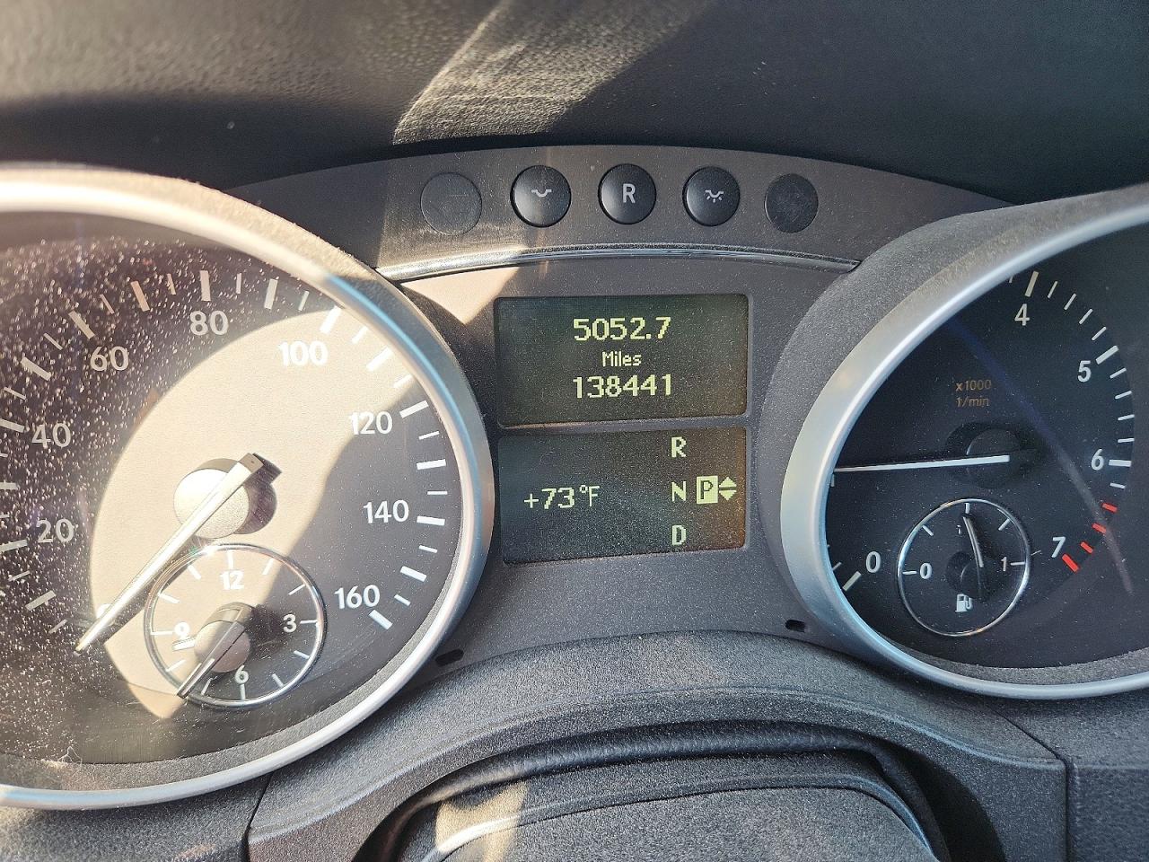 2011 MERCEDES-BENZ ML 350 photo 17