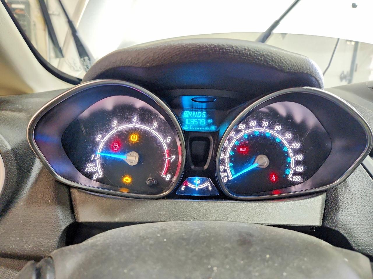 2019 FORD FIESTA SE photo 25
