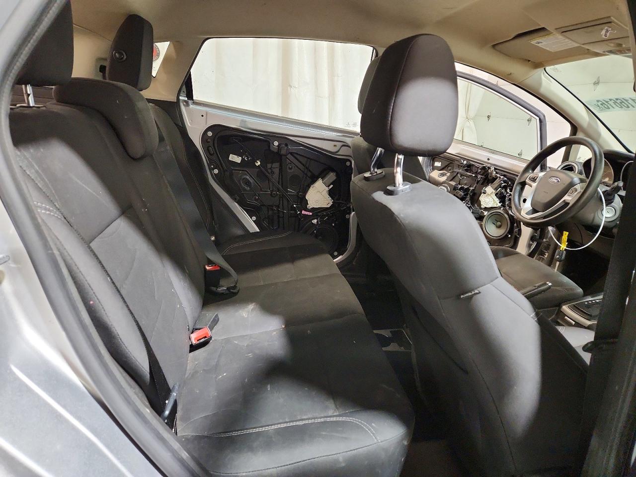 2019 FORD FIESTA SE photo 28