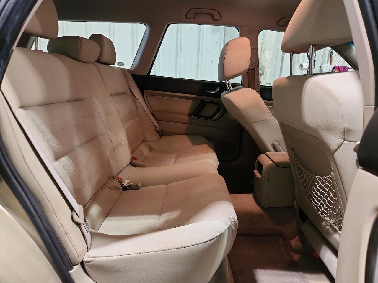 2008 SUBARU OUTBACK photo 19