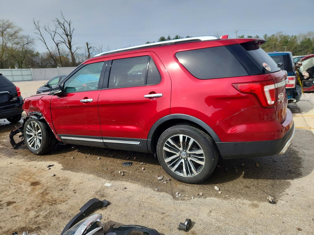 2016 FORD EXPLORER PLATINUM photo 3
