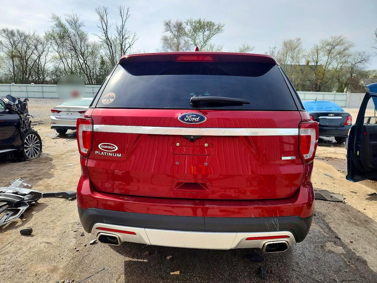 2016 FORD EXPLORER PLATINUM photo 11
