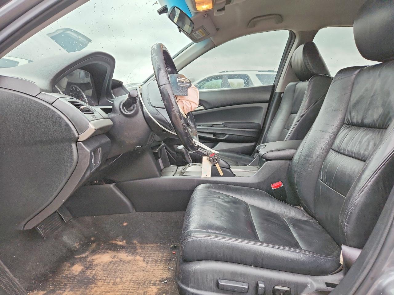 2011 HONDA ACCORD SE photo 13